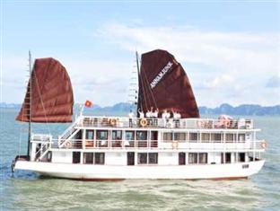 Anam junk 2 days 1 night ( overnight on the boat )