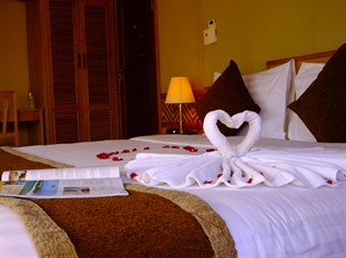 Pelican cruise  3 days 2 nights ( 2 nights on the boat )