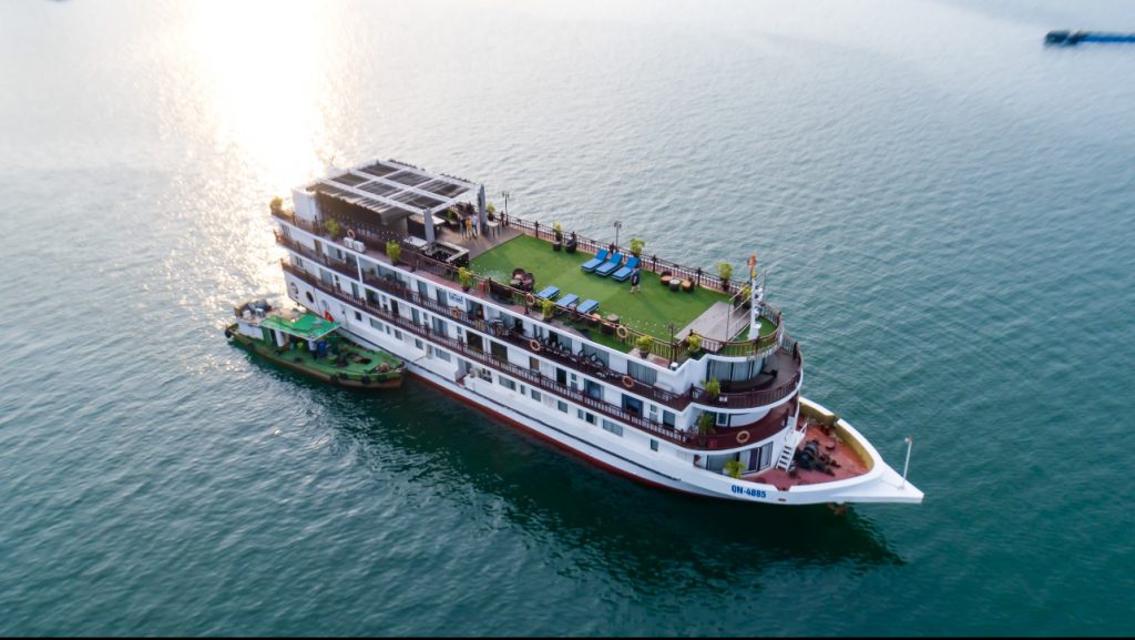Amanda Cruise - 5 star