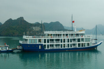 AMANDA LUXURY CRUISE